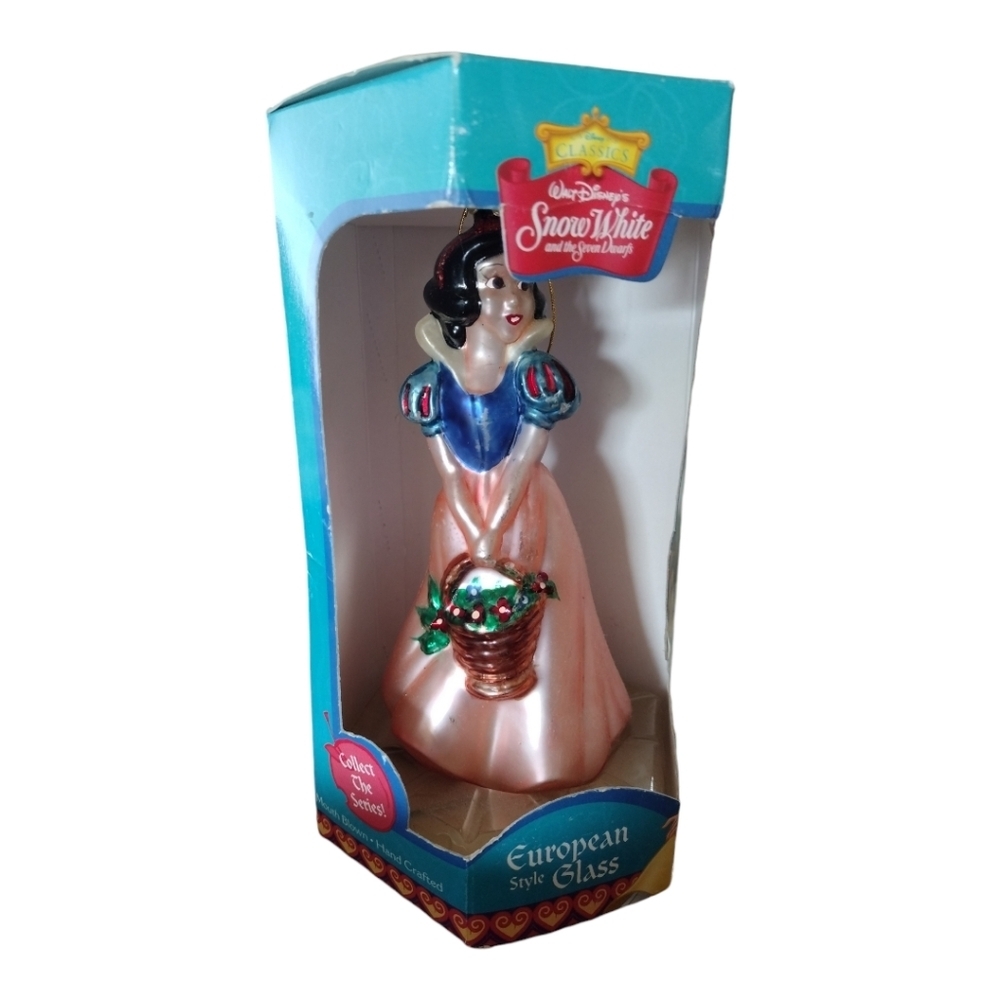 Vintage 2000 Santa's Best Disney's‎ Snow White European Style Glass Ornament